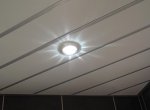Светильники для реечных потолков — виды и монтаж электропроводки