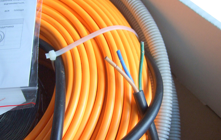 двухжильный кабель